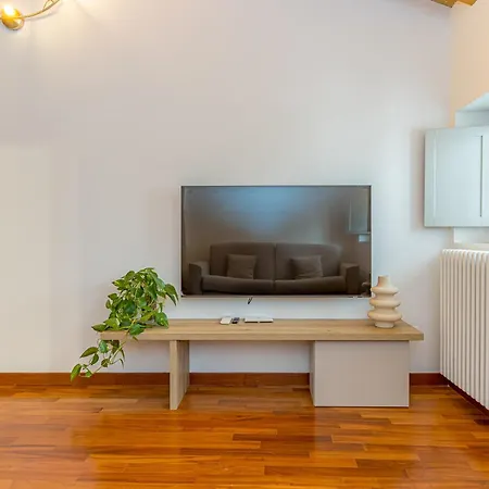 Calicantus Atena Apartament *